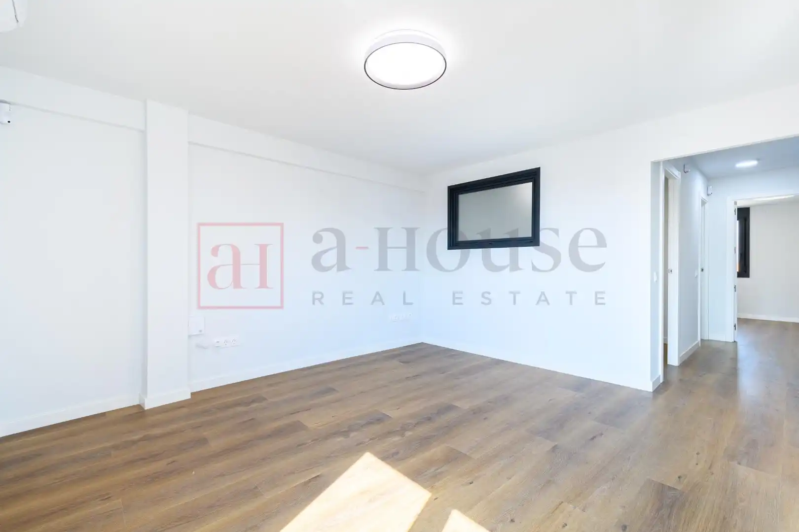 Sala de estar de Piso en venta en Barcelona con Aire acondicionado, Calefacción y Parquet