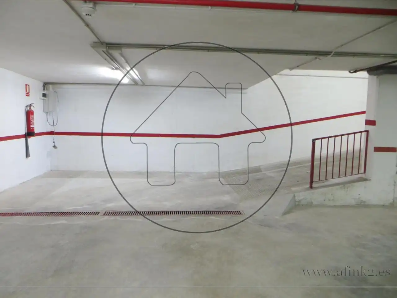 Garaje de alquiler en Lazareto, Corrales