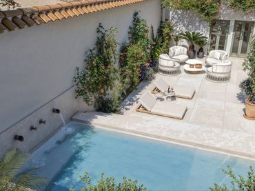 Appartement compact avec piscine à vendre à Estepona Pueblo