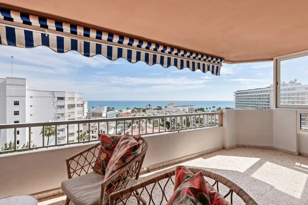 Terraza de Apartamento en venta en Torremolinos con Aire acondicionado, Terraza y Piscina comunitaria