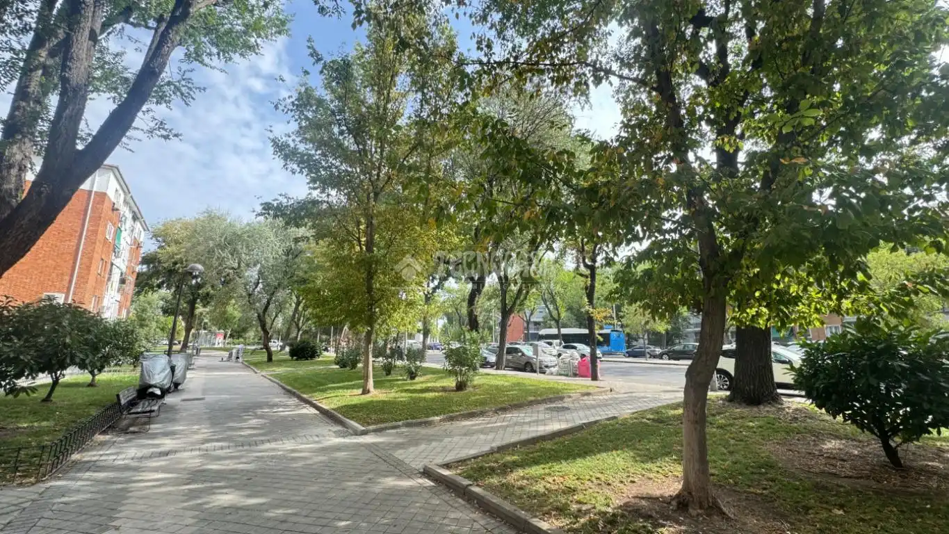 Vista exterior de Piso en venta en Madrid con Aire acondicionado