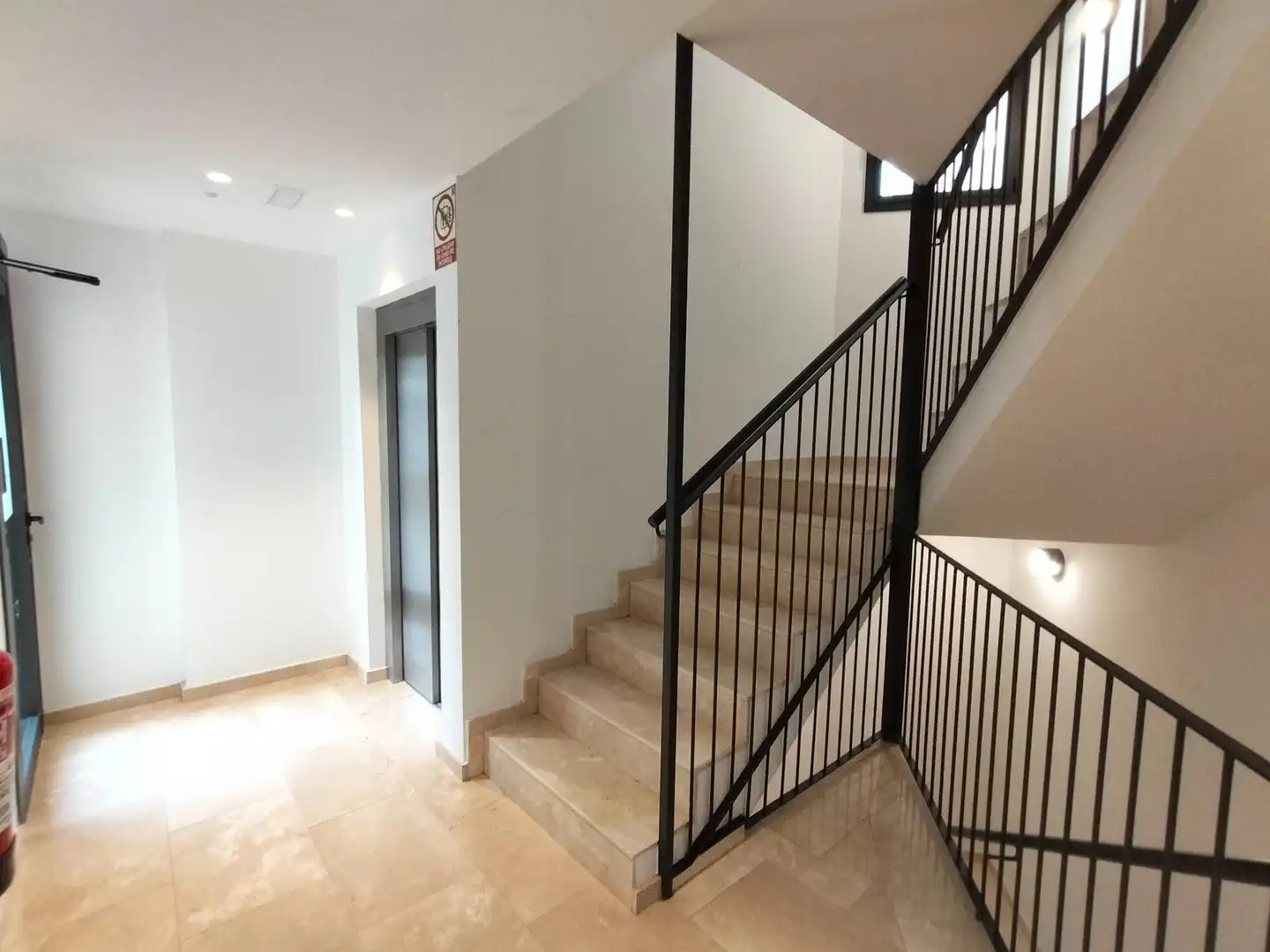 Apartment mit Terrasse zur Miete in Carrer del Rec, imagen 28