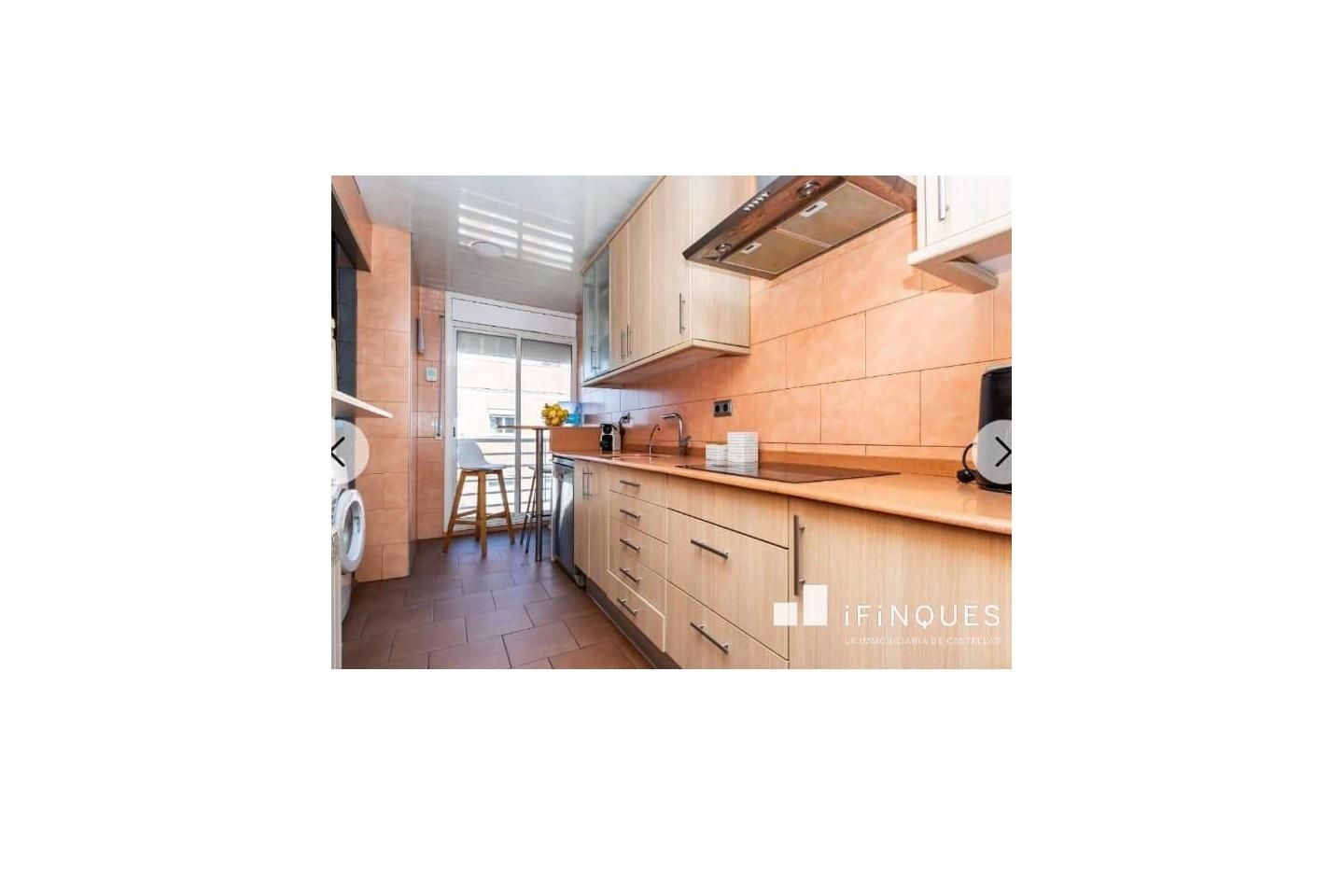 Kitchen of Flat for sale in Sabadell  with Air Conditioner, Heating and Parquet flooring