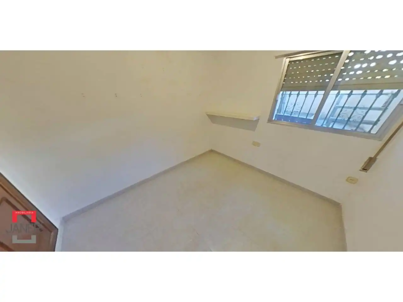 Houses for sale in Tomares  with Air Conditioner, Private garden and Terrace
