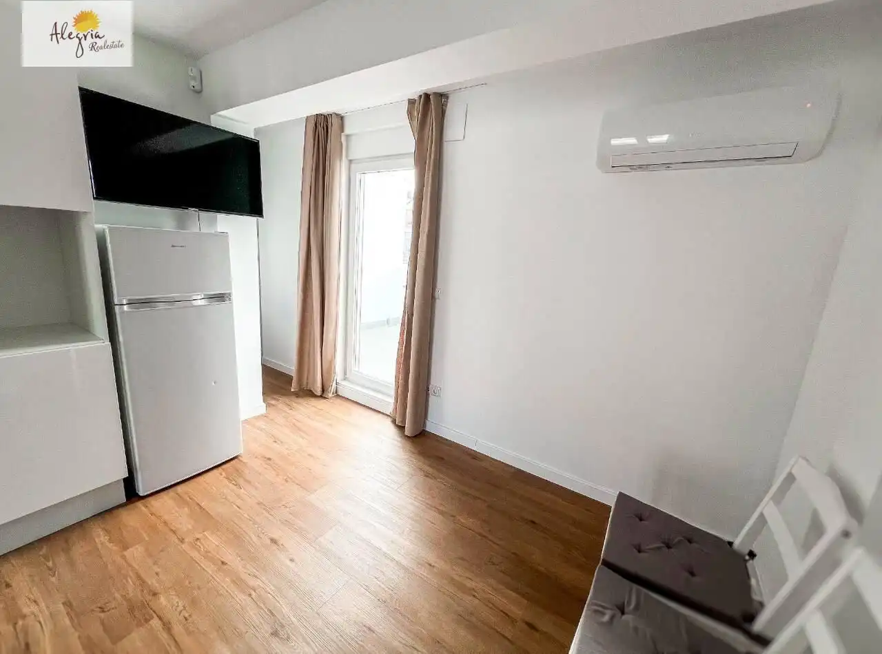 Penthouse with terrace to rent in Calle PERE EL GRAN -P, imagen 7