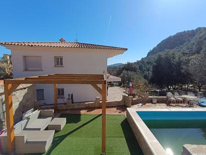 Swimming pool of House or chalet for sale in Torrelles de Llobregat  with Terrace, Swimming Pool and Balcony