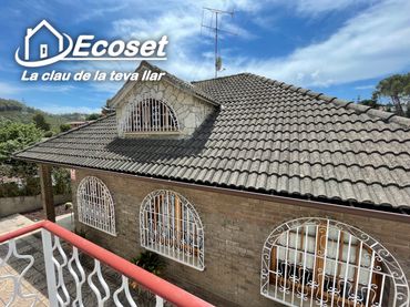 Villa con balcone in vendita a Carrer Comerç 3