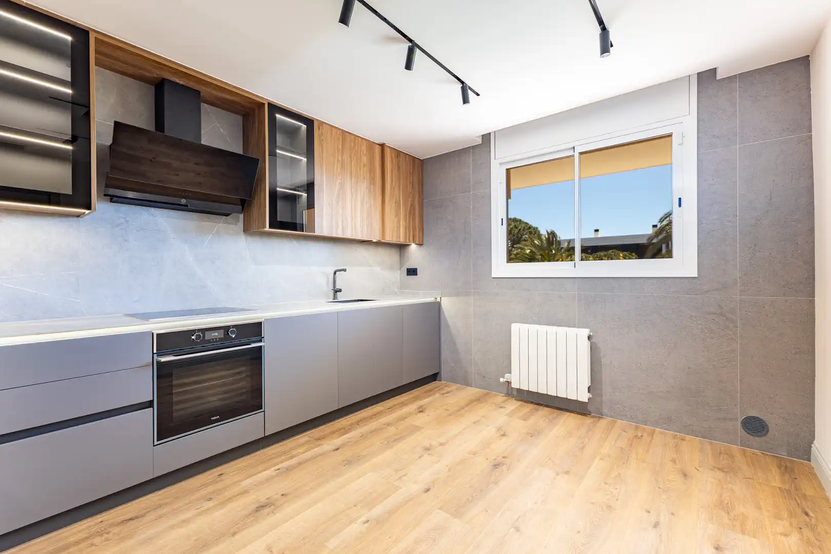 Kitchen of Flat for sale in Gavà  with Air Conditioner, Heating and Parquet flooring