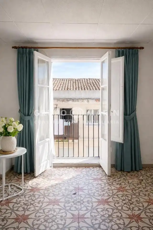 Résidentiel à vendre à Carrer De Montserrat