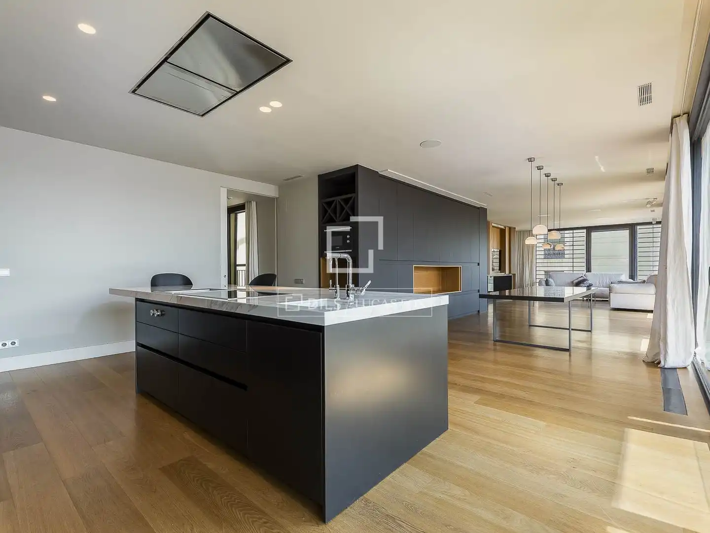 Cocina de Ático en venta en Barcelona con Aire acondicionado, Calefacción y Jardín privado
