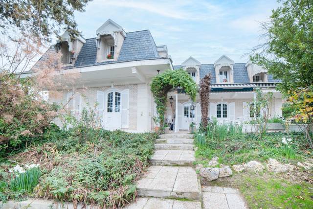 Casa-chalet en Venta en El Bosque