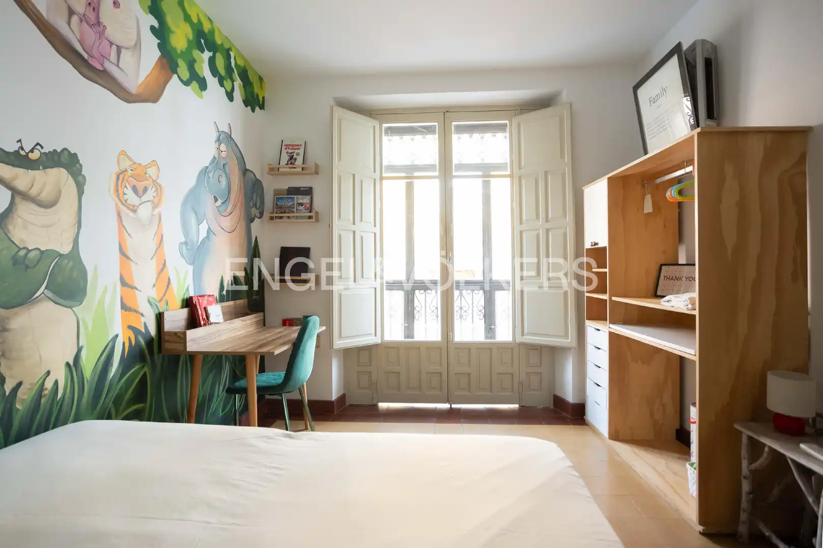 Flat with terrace to rent in Casco Antiguo, imagen 36