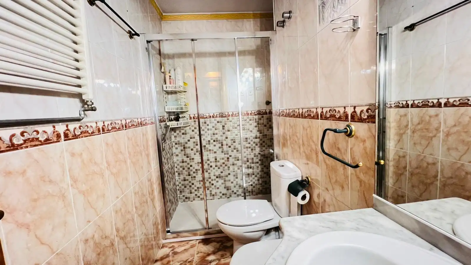 Baño de Ático en venta en Barcelona con Aire acondicionado y Balcón