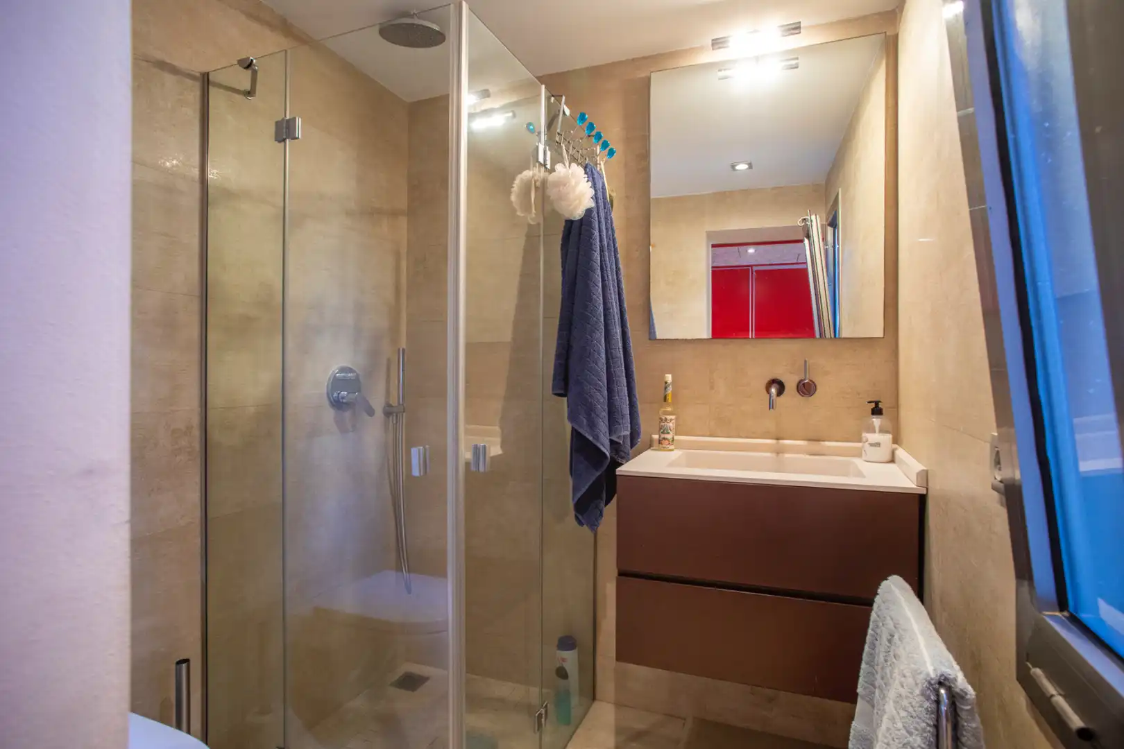 Baño de Casa o chalet en venta en Sant Just Desvern con Aire acondicionado, Calefacción y Jardín privado