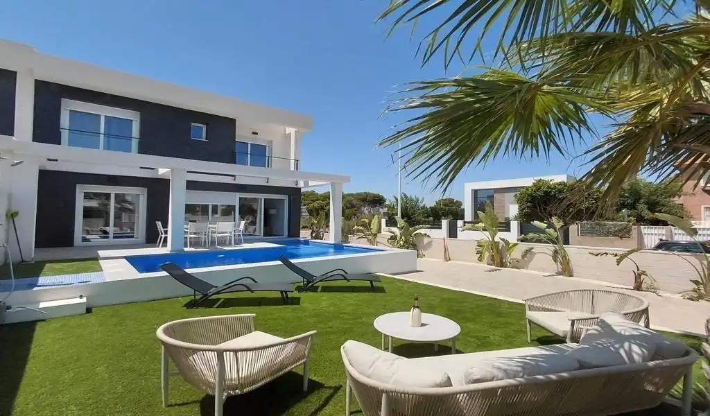 Chalet con piscina en venta en Gran Alacant, imagen 6