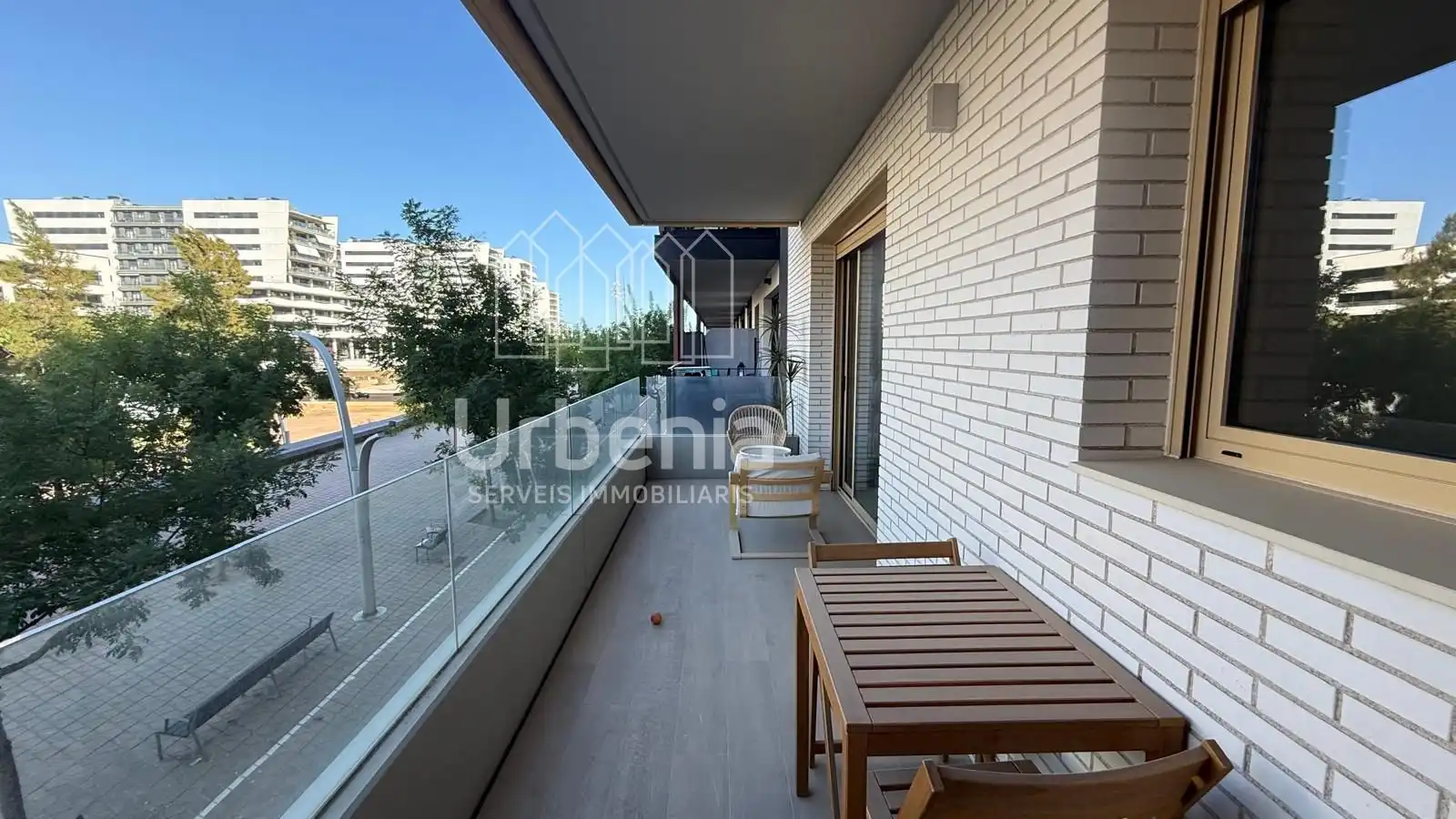 Attic for rent in Gorg