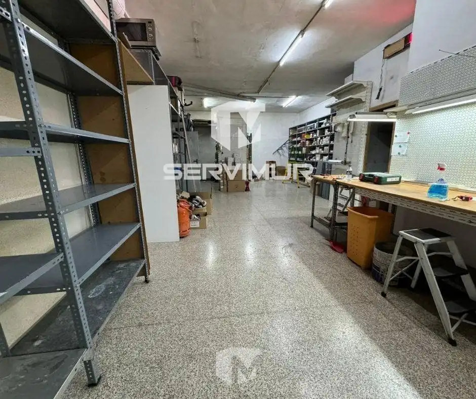 Edificio en venta en Carrer de Menéndez Pelayo, Estadi - Santa Anna