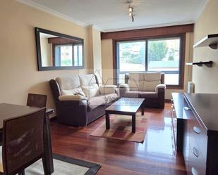 Living room of Flat to rent in Vigo   with Heating, Parquet flooring and Storage room