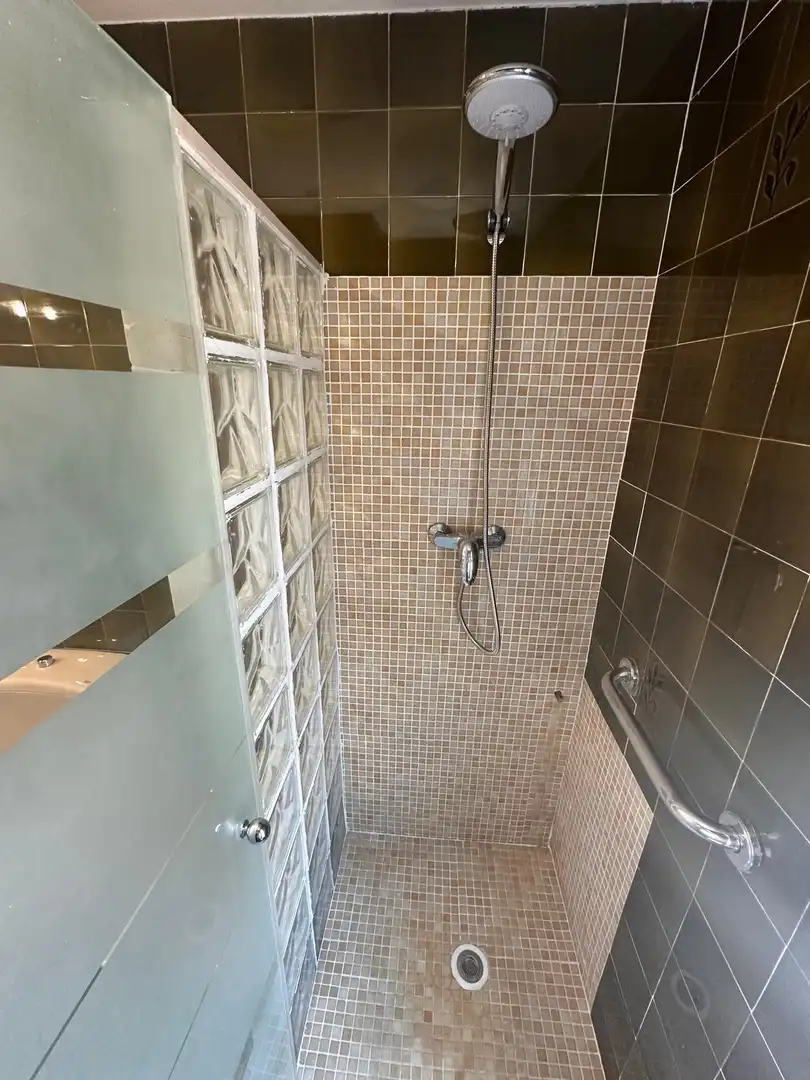 Wohnung zur Miete in Calle de Àngel Guimerà, Arrancapins