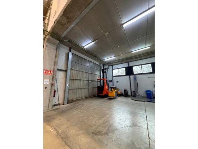 Nave industrial en Alquiler en Carrer de Catalunya en Santa Perpètua de Mogoda