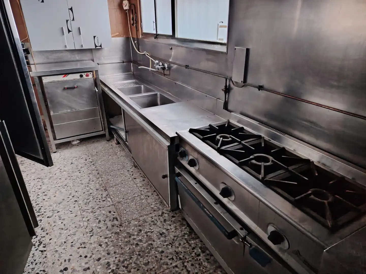 Kitchen of Commercial properties for sale in Santa Isabel - Movera