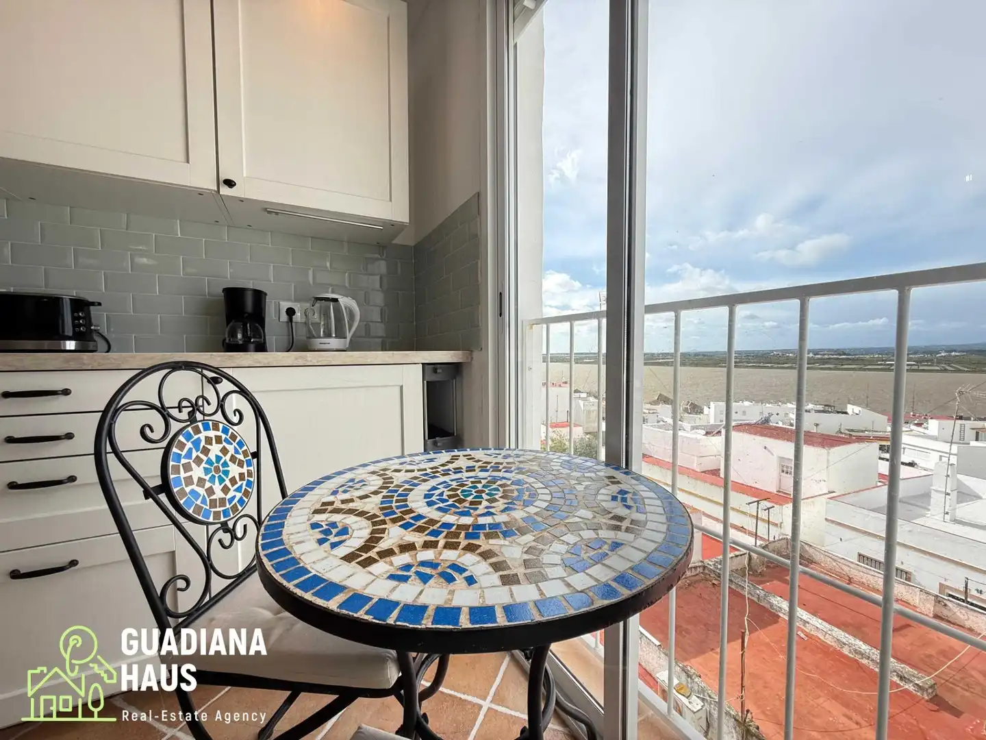 Terrassa de Casa adosada en venda en Ayamonte amb Aire condicionat, Calefacció i Terrassa