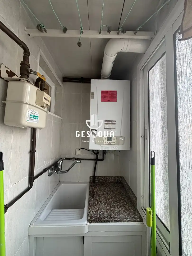 Wohnung zum Verkauf in L'Hospitalet de Llobregat mit Klimaanlage und Heizung