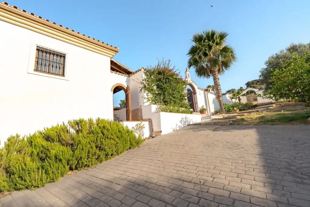 Villa con piscina in vendita a Coín, imagen 14