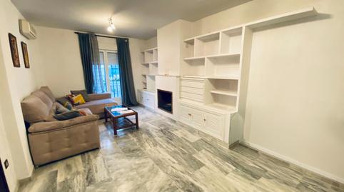 Foto 3 de Casa adosada de lloguer a Calle Tulipan, Cavaleri, Mairena del Aljarafe