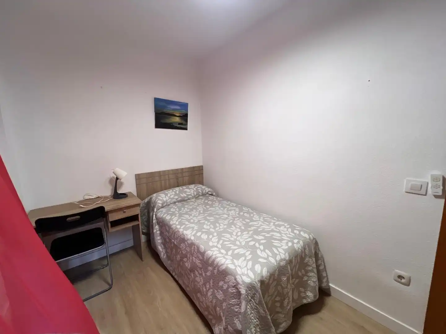 Schlafzimmer von Wohnung zum Verkauf in Cádiz mit Möbliert und Balkon