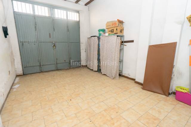 Casa-chalet en Venta en Centro