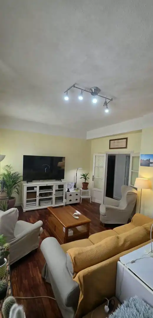 Appartamento in vendita a Avenida Avenida Montevideo 10