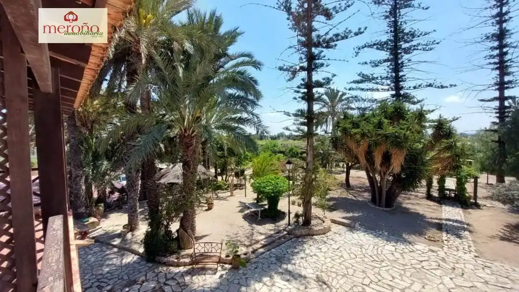 Jardí de Casa o xalet en venda en Elche / Elx amb Aire condicionat, Jardí privat i Terrassa
