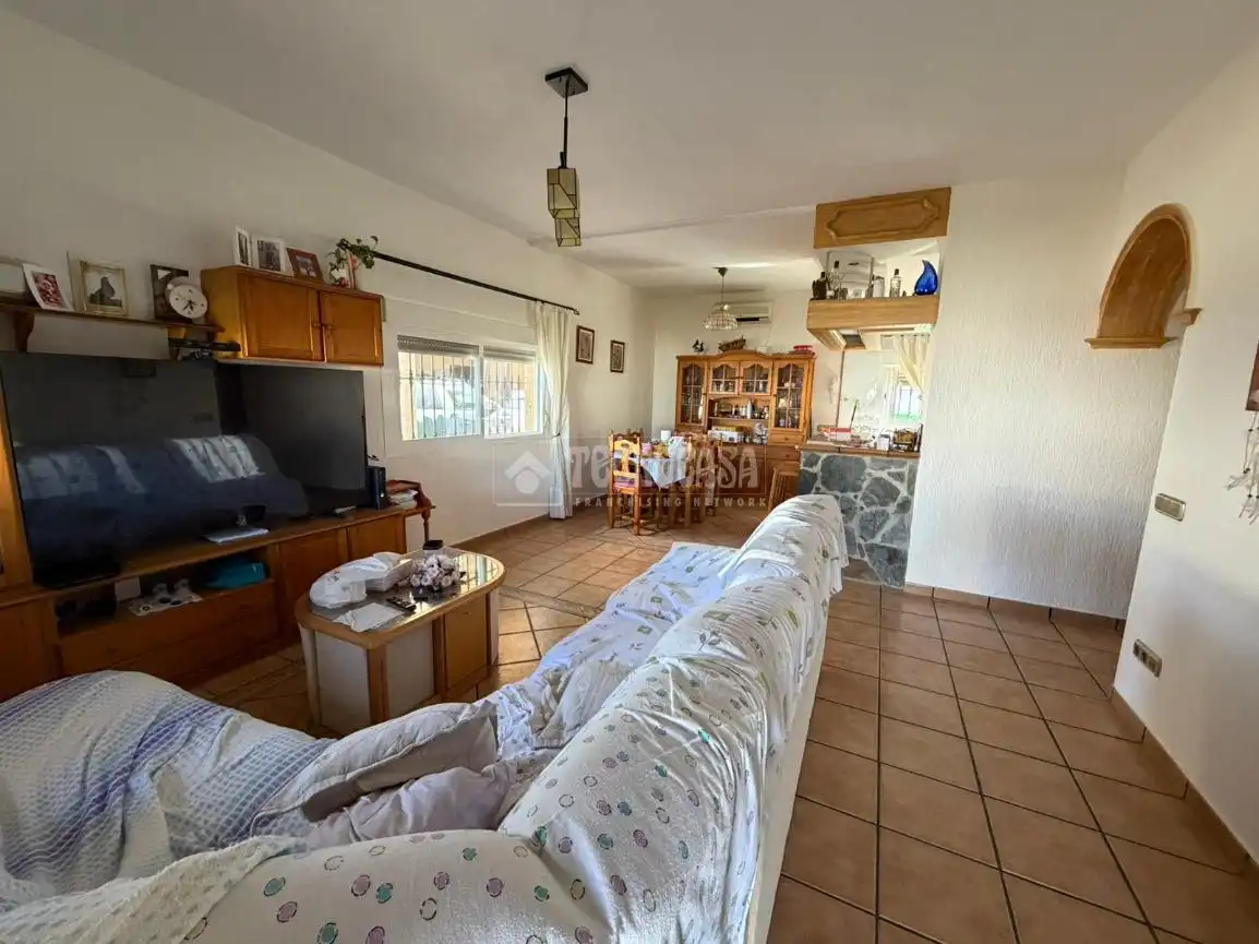 Sala de estar de Finca rústica en venta en Chiclana de la Frontera con Terraza