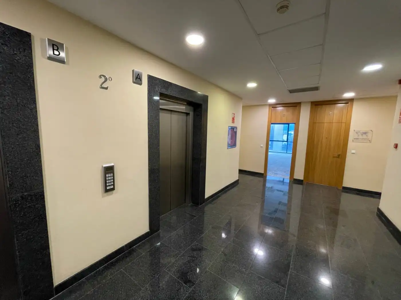 Oficina en venta en Calle Astronomía, 1, San Jerónimo - La Bachillera