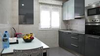 Kitchen of Flat for sale in Basauri 