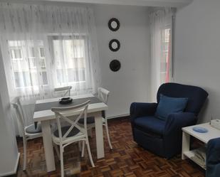 Dormitori de Pis de lloguer en Santander amb Calefacció, Parquet i Moblat