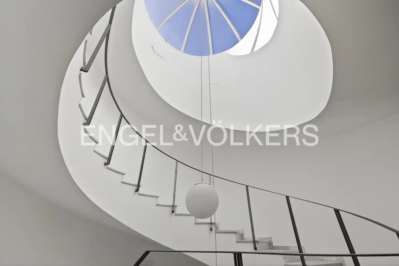 Houses for sale in Dos Hermanas  with Air Conditioner, Heating and Private garden