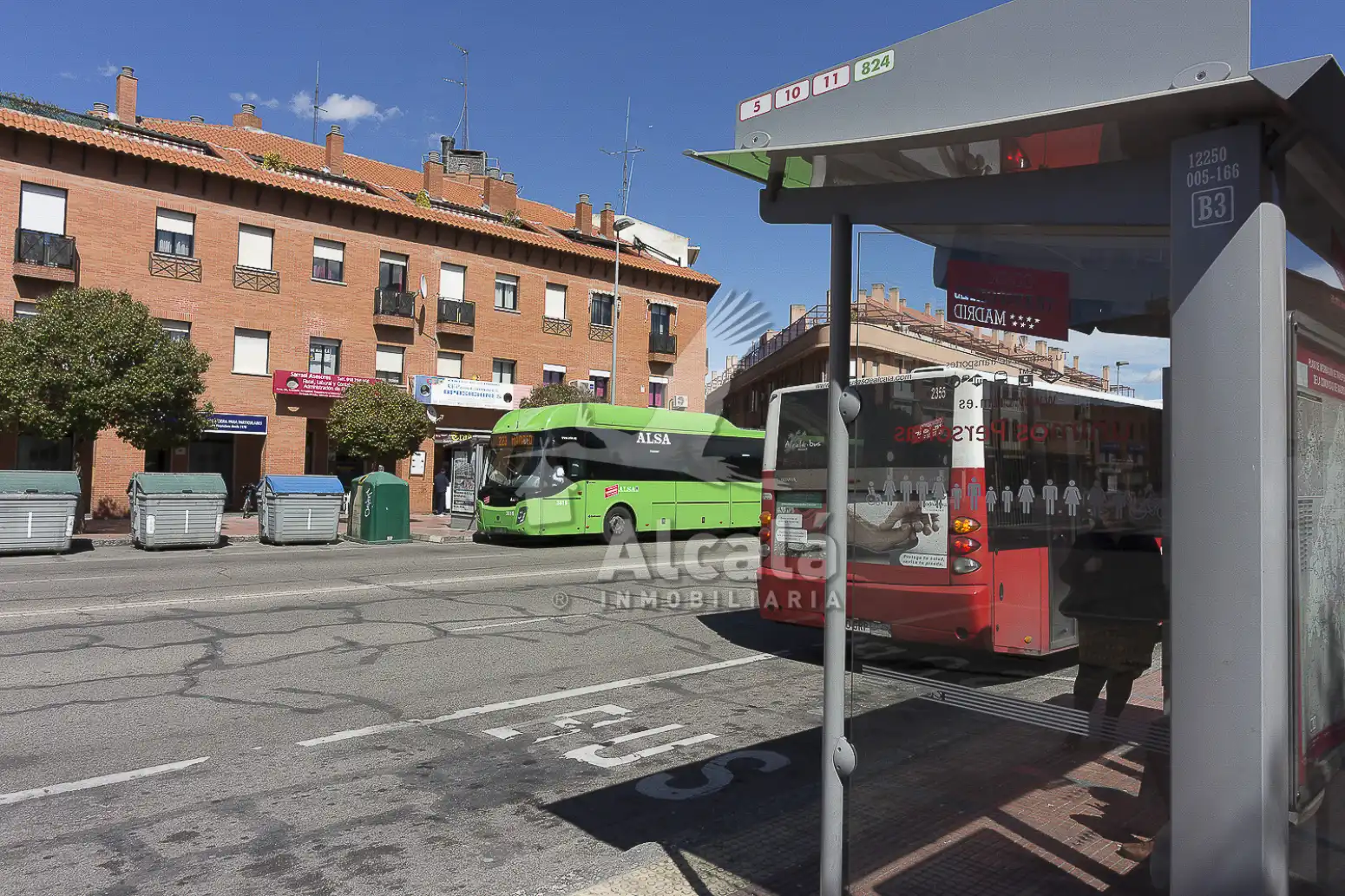 Vista exterior de Piso en venta en Alcalá de Henares con Aire acondicionado, Calefacción y Terraza