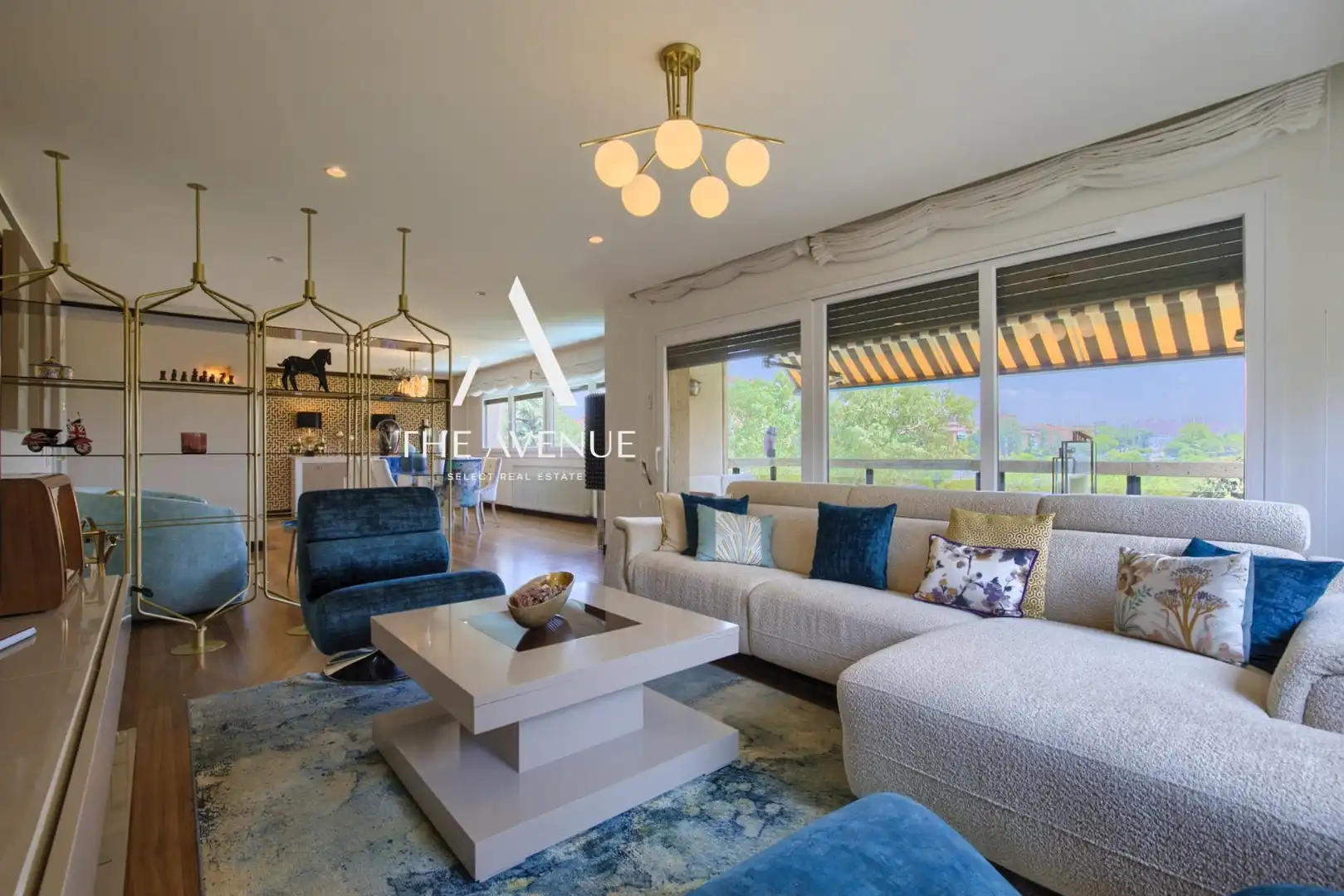 Living room of Flat for sale in Madrid  with Air Conditioner, Heating and Private garden