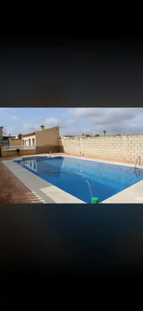 Piscina de Casa o xalet en venda en La Rambla amb Piscina, Moblat i Forn