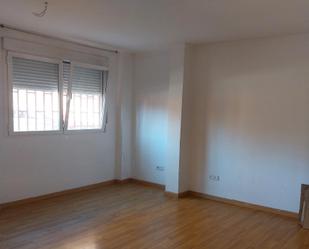 Bedroom of Flat for sale in  Madrid Capital