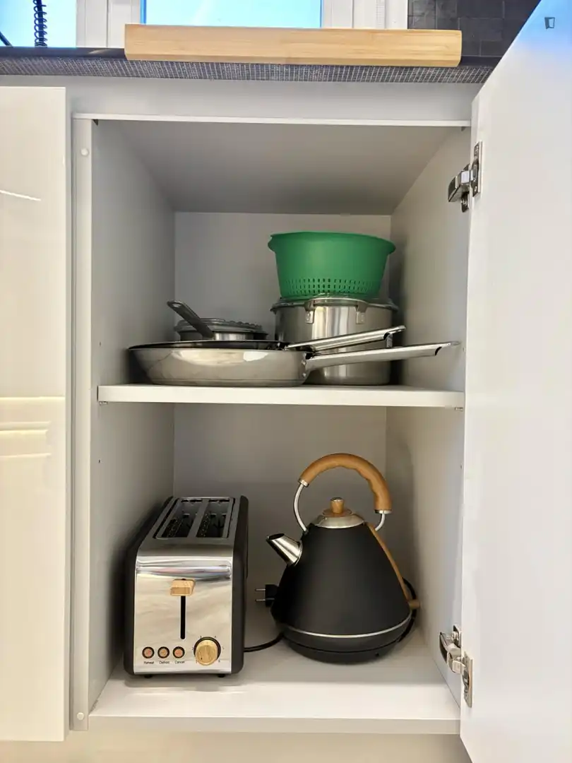 Cocina de Apartamento de alquiler en Madrid con Amueblado, Horno y Lavadora