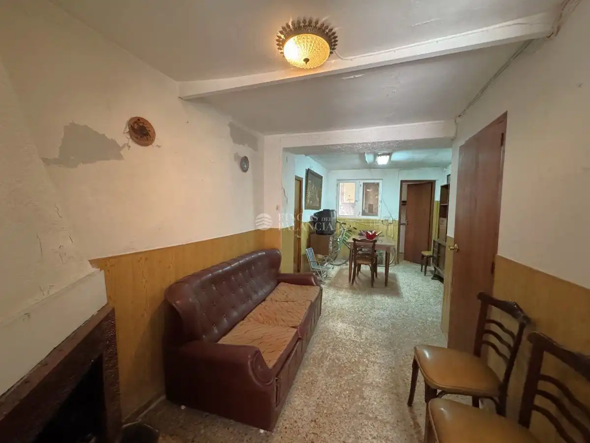 Casa o chalet en venta en Soneja con Terraza, Trastero y Balcón