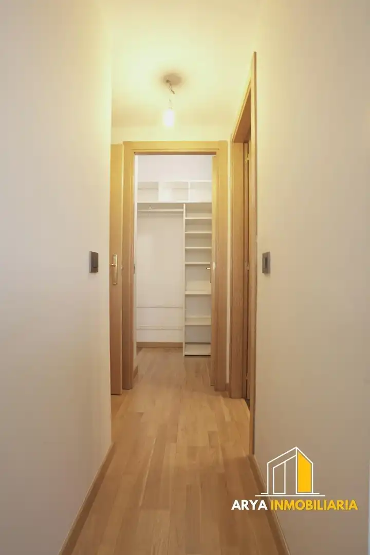 Piso en venta en Torrejón de Ardoz con Calefacción, Trastero y Amueblado