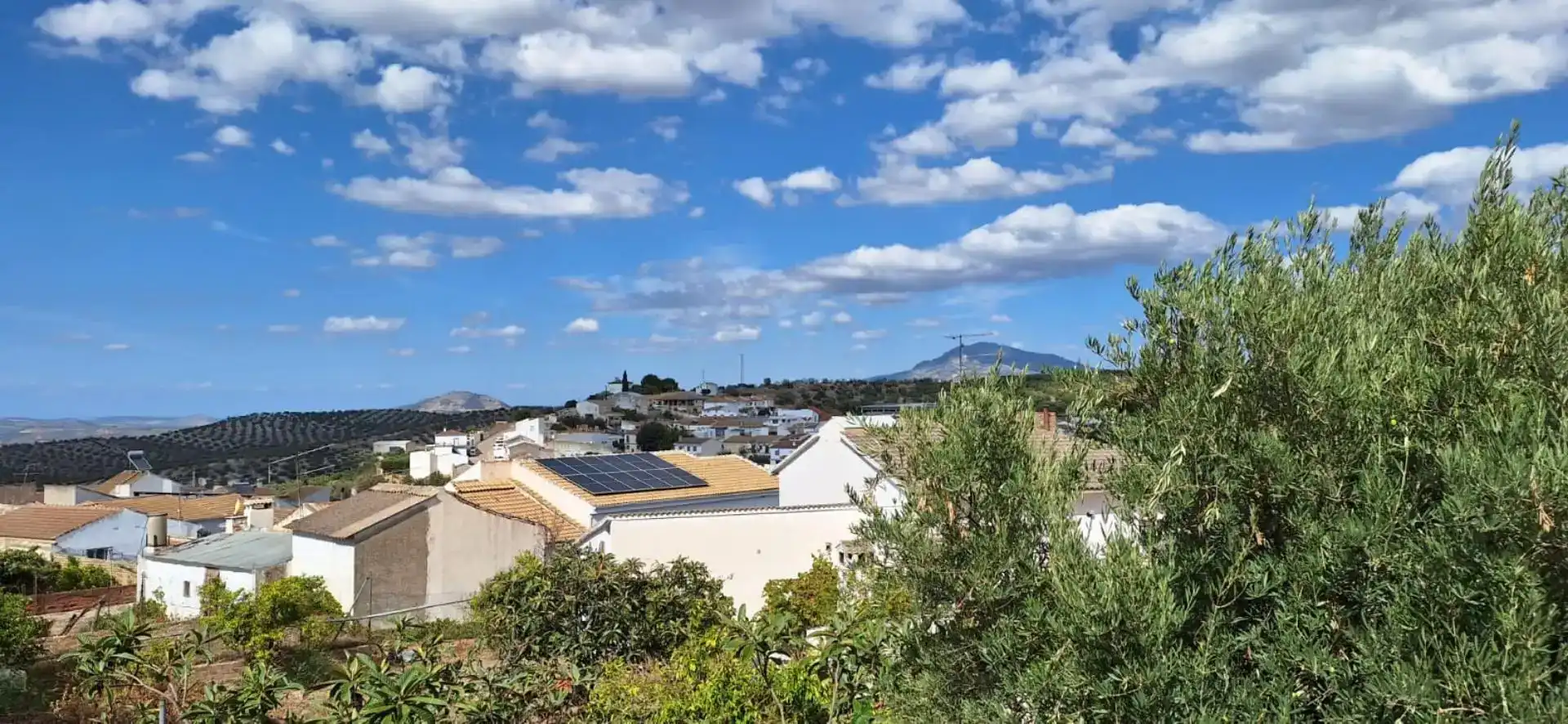 Vista exterior de Piso en venta en Fuente-Tójar con Jardín privado, Trastero y Amueblado