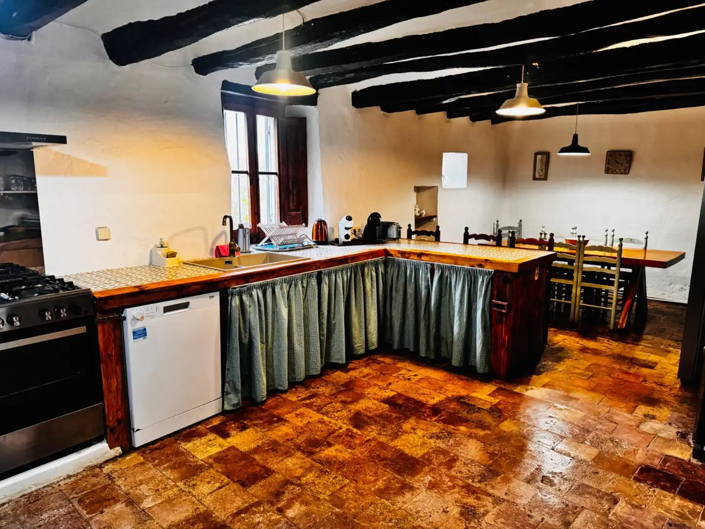 Cocina de Finca rústica en venta en Sant Sadurní d'Anoia con Aire acondicionado, Calefacción y Jardín privado