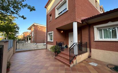 Vista exterior de Casa o xalet en venda en  Tarragona Capital amb Terrassa i Balcó