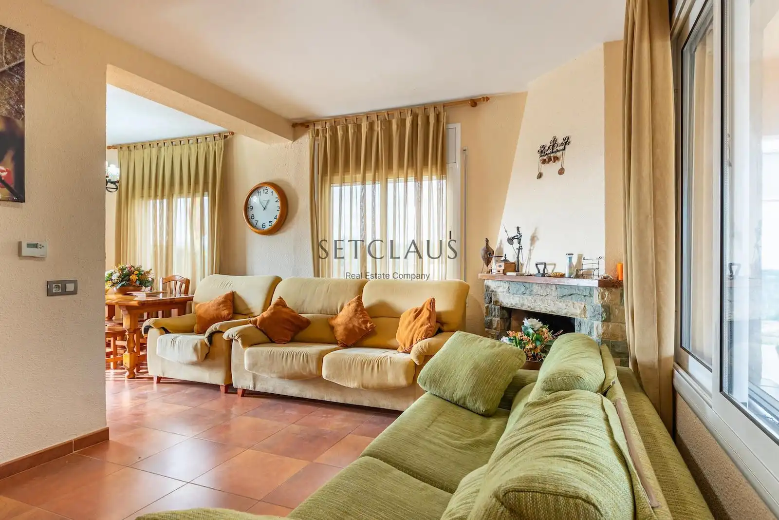Sala d'estar de Casa o xalet en venda en Fogars de la Selva amb Calefacció, Jardí privat i Terrassa