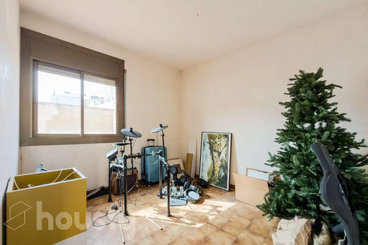 Bedroom of Houses for sale in Mataró  with Air Conditioner, Heating and Terrace